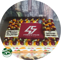 mcsg_cakewbcfullfruits